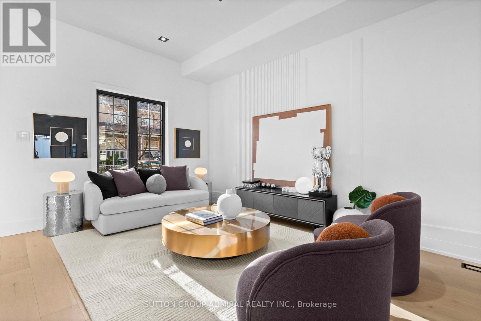 25 Coolmine Road, Toronto (Little Portugal), Ontario  M6J 3G1 - Photo 14 - C12978416