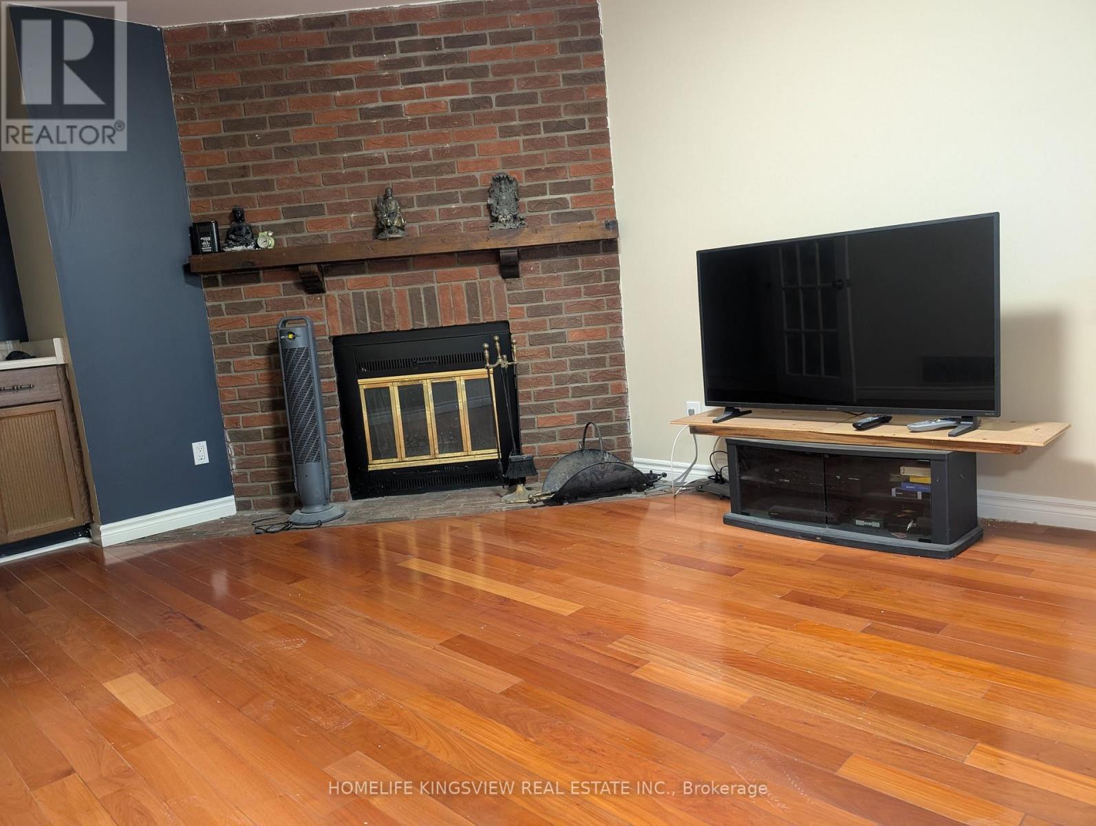 296 King Andrew Drive, Mississauga, Ontario  L4Z 1P8 - Photo 5 - W12971974