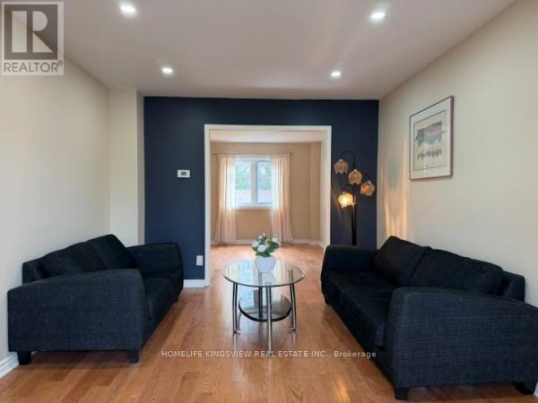 296 King Andrew Drive, Mississauga, Ontario  L4Z 1P8 - Photo 6 - W12971974