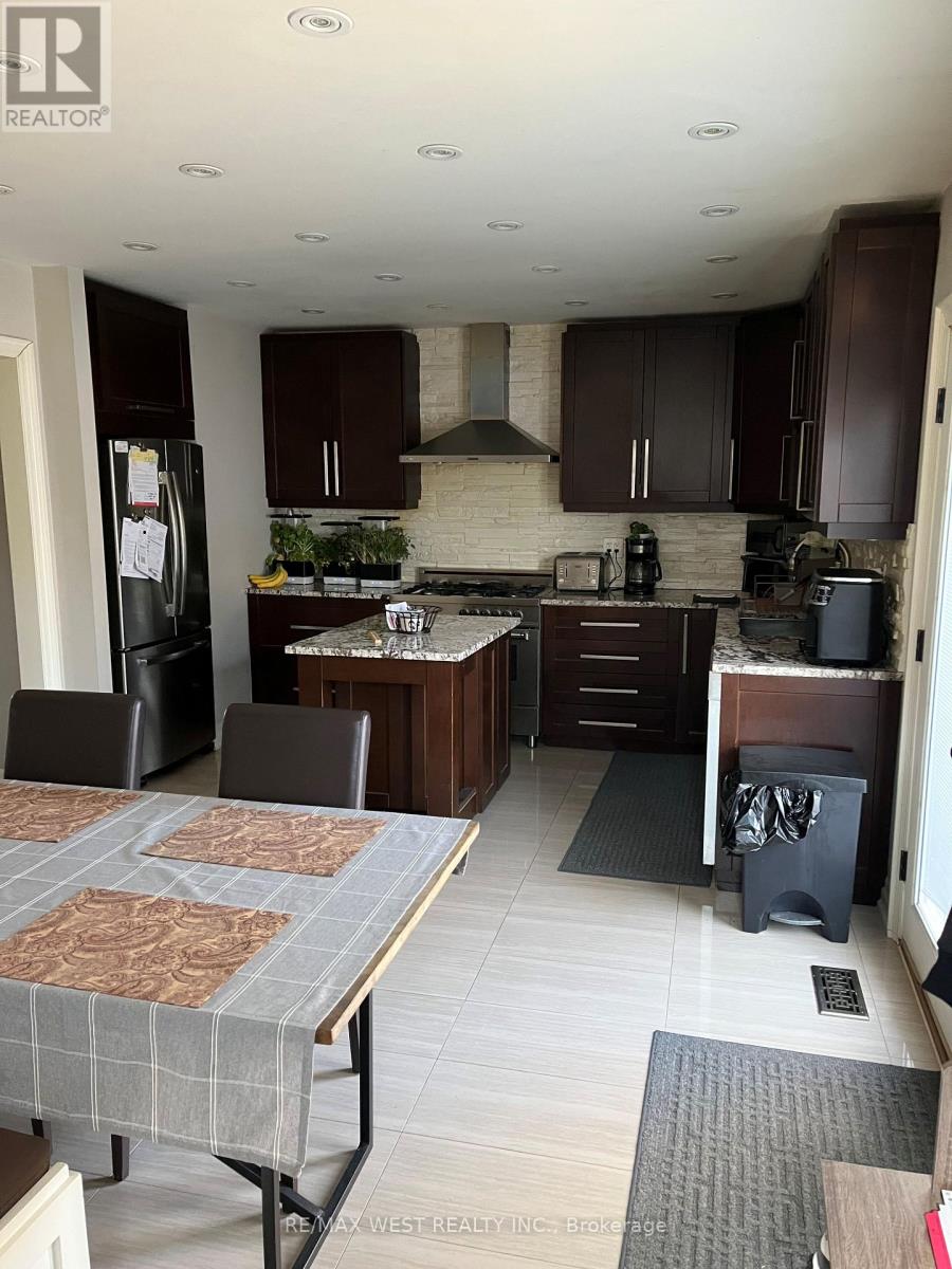 56 Stephen Drive, Caledon, Ontario  L7E 4Y5 - Photo 1 - W12978918