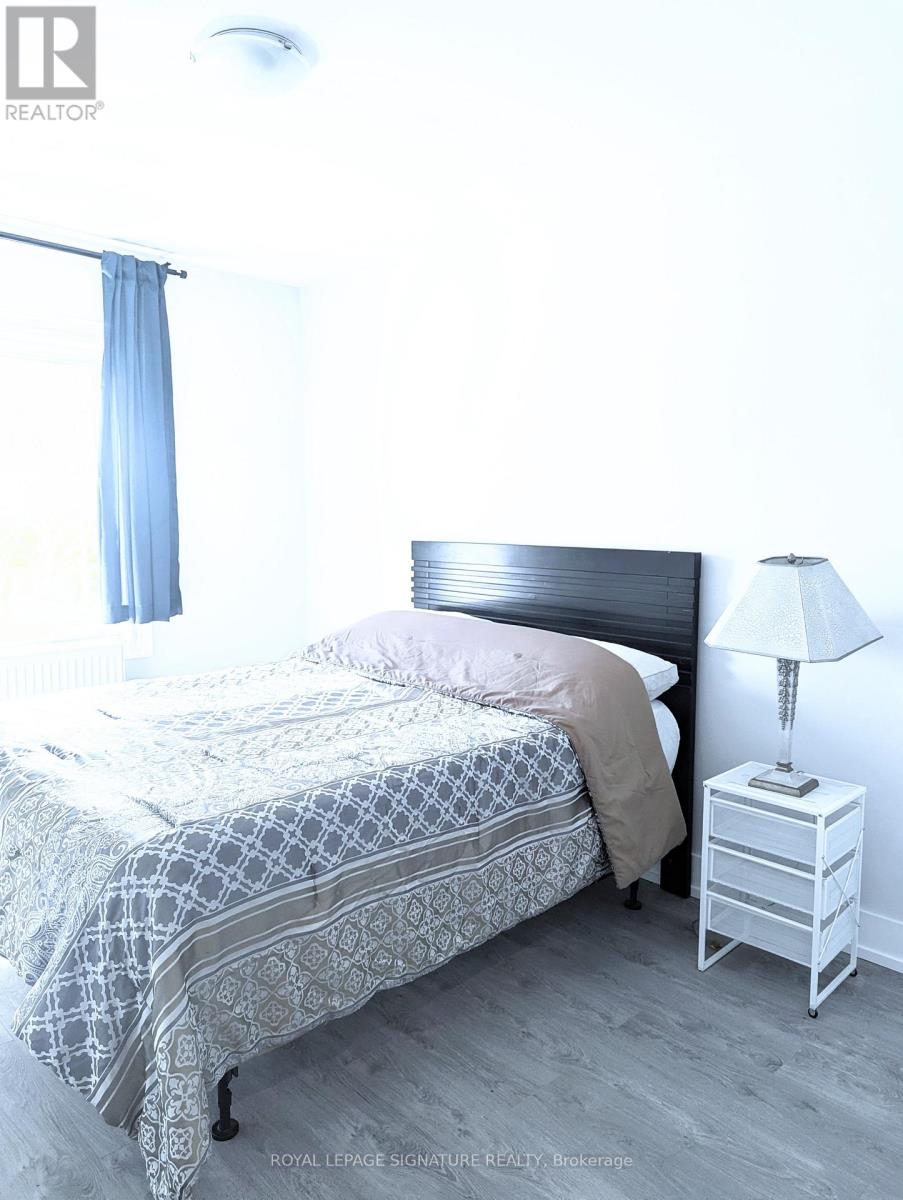 2 - 28 Leduc Drive, Toronto, Ontario  M9W 2A7 - Photo 9 - W12945024