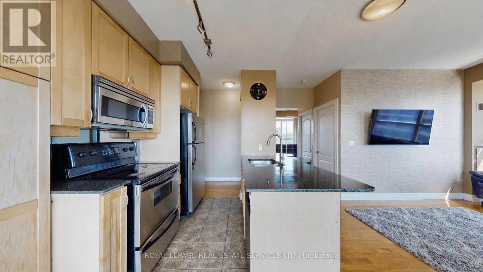 2505 - 1 Elm Drive W, Mississauga, Ontario  L5B 3C2 - Photo 10 - W12978494