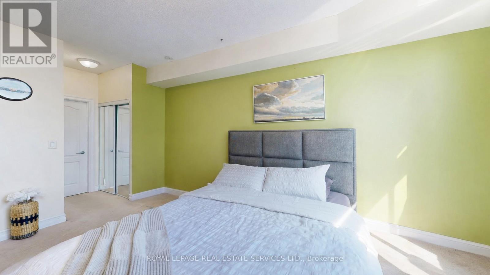 2505 - 1 Elm Drive W, Mississauga, Ontario  L5B 3C2 - Photo 19 - W12978494