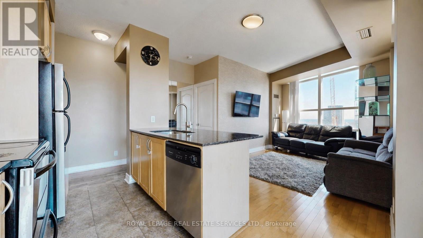 2505 - 1 Elm Drive W, Mississauga, Ontario  L5B 3C2 - Photo 11 - W12978494