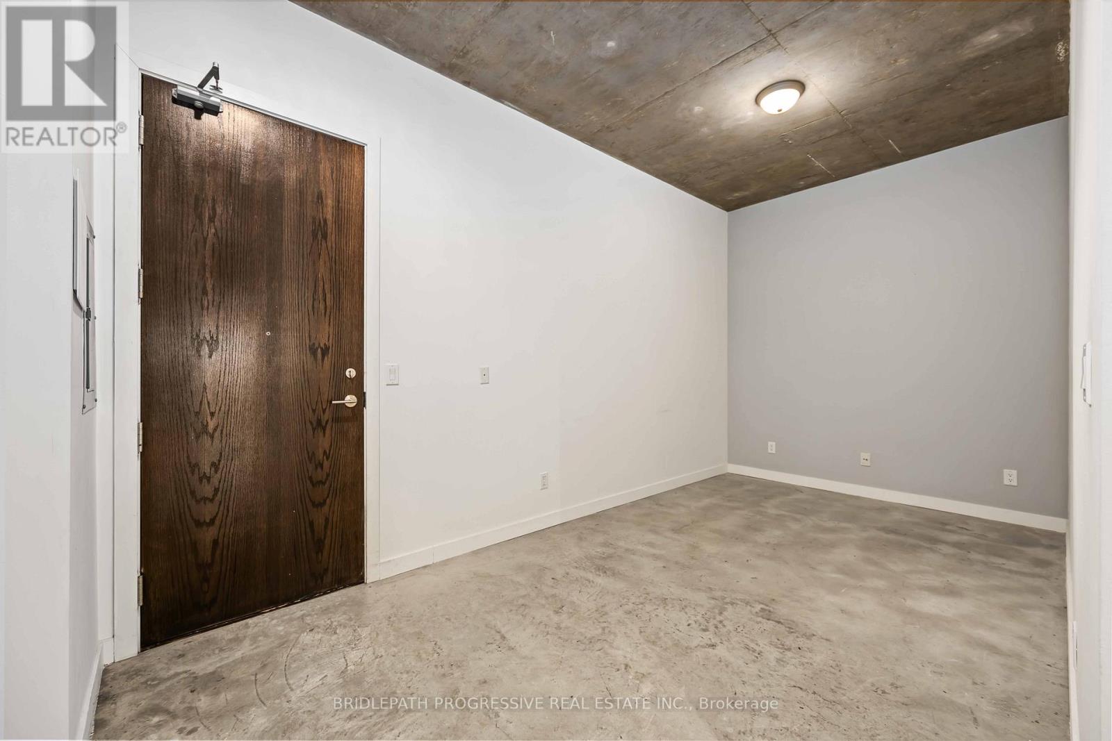 707 - 23 Brant Street, Toronto, Ontario  M5V 2L5 - Photo 14 - C12978926