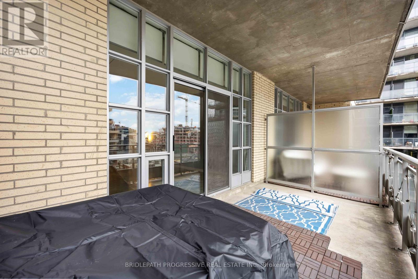 707 - 23 Brant Street, Toronto, Ontario  M5V 2L5 - Photo 19 - C12978926