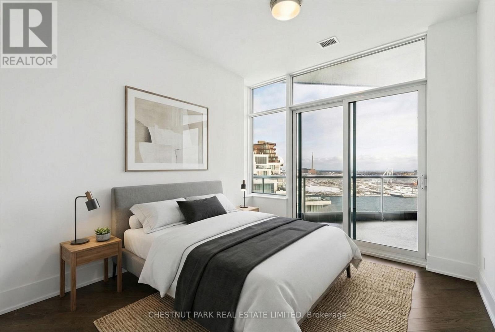 Sph16 - 1 Edgewater Drive, Toronto, Ontario  M5A 0L1 - Photo 17 - C12978966