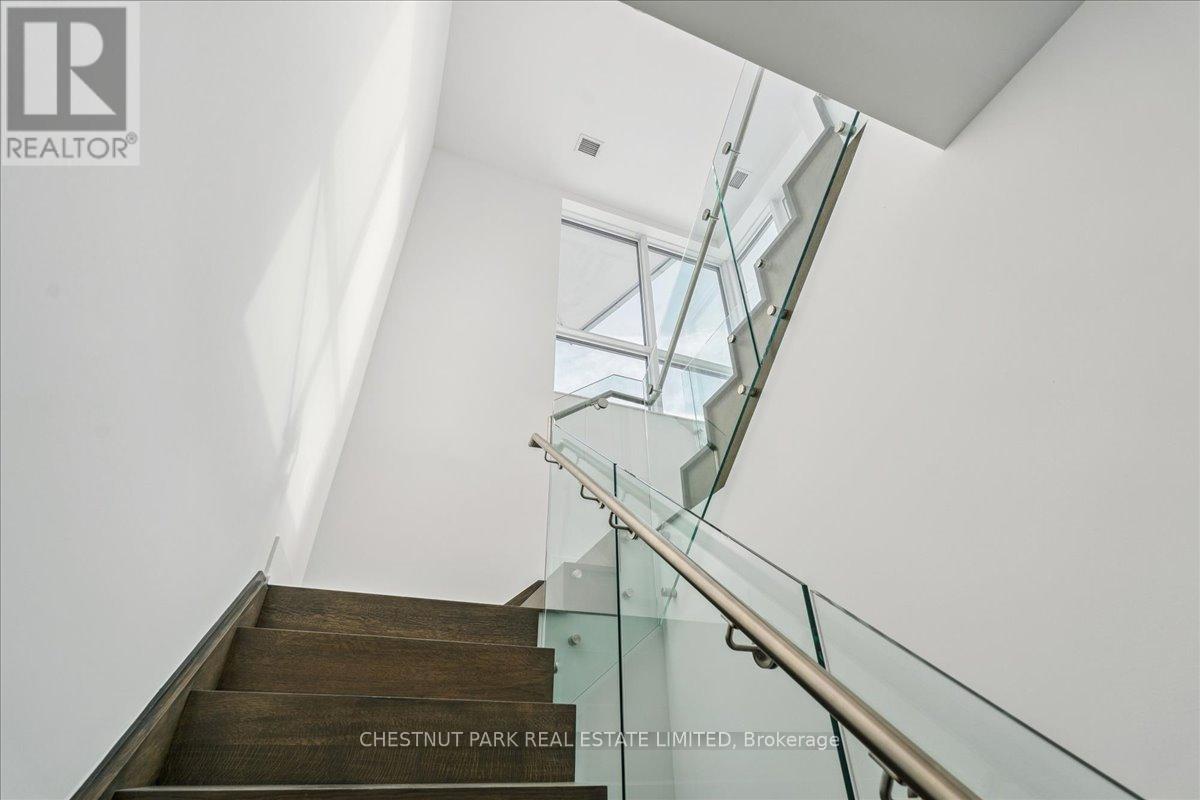 Sph16 - 1 Edgewater Drive, Toronto, Ontario  M5A 0L1 - Photo 21 - C12978966