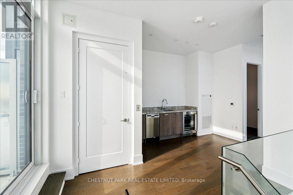 Sph16 - 1 Edgewater Drive, Toronto, Ontario  M5A 0L1 - Photo 24 - C12978966