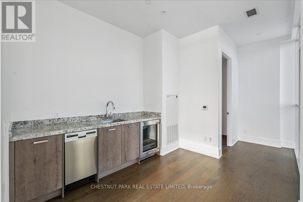 Sph16 - 1 Edgewater Drive, Toronto, Ontario  M5A 0L1 - Photo 25 - C12978966