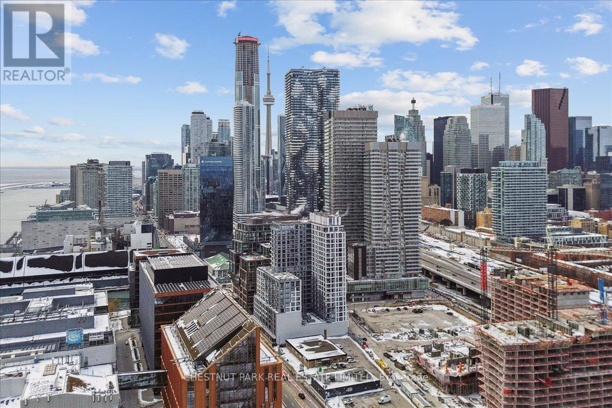 Sph16 - 1 Edgewater Drive, Toronto, Ontario  M5A 0L1 - Photo 44 - C12978966