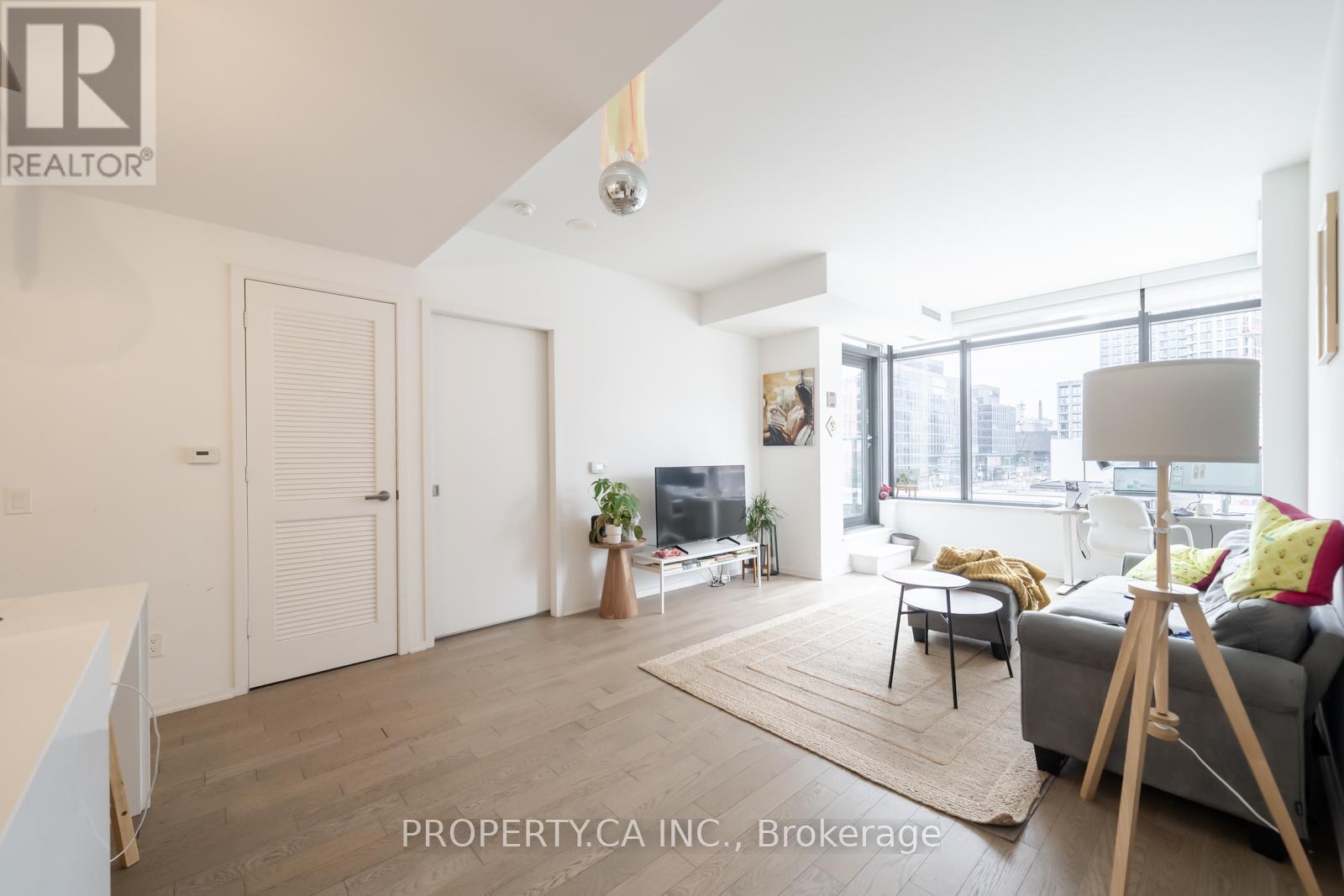 422 - 12 BONNYCASTLE STREET, Toronto, Ontario