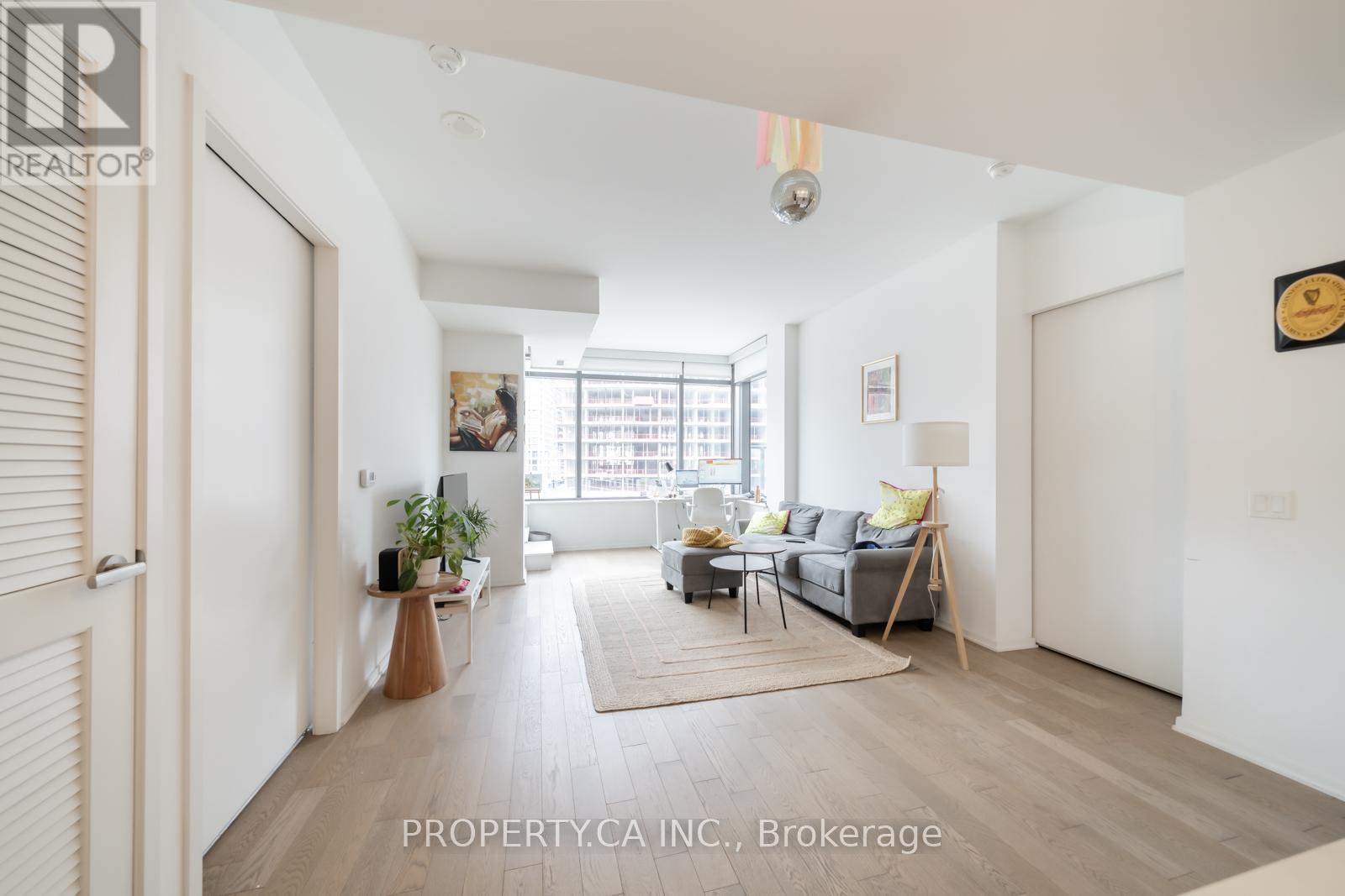 422 - 12 Bonnycastle Street, Toronto, Ontario  M5A 0C8 - Photo 3 - C12979010