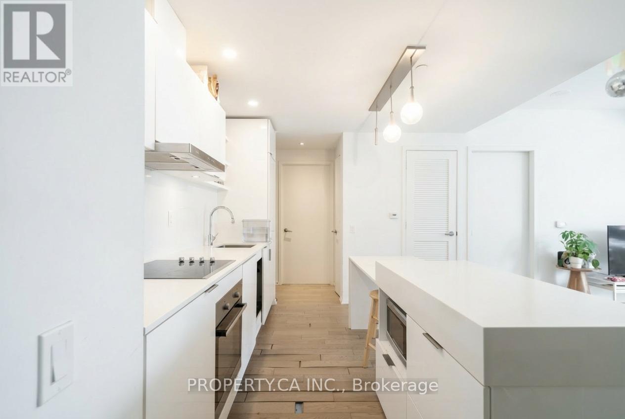 422 - 12 Bonnycastle Street, Toronto, Ontario  M5A 0C8 - Photo 7 - C12979010