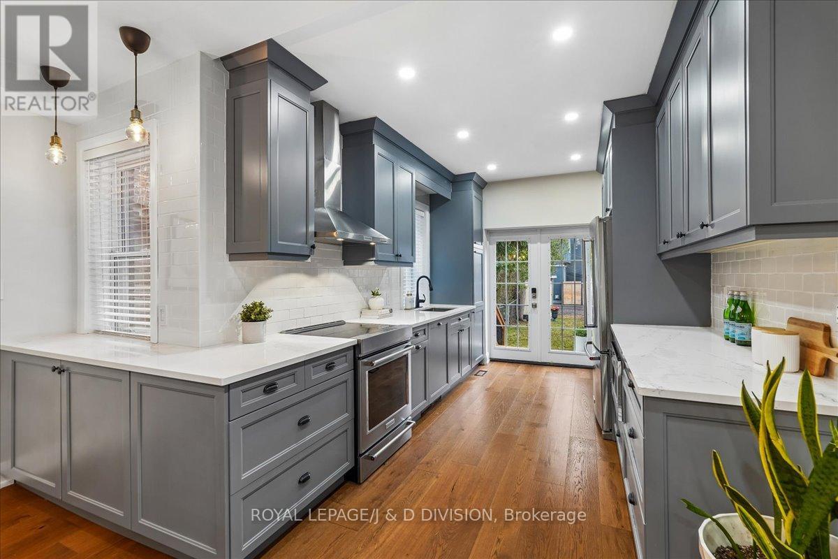 159 Ranleigh Avenue, Toronto, Ontario  M4N 1X2 - Photo 12 - C12979036