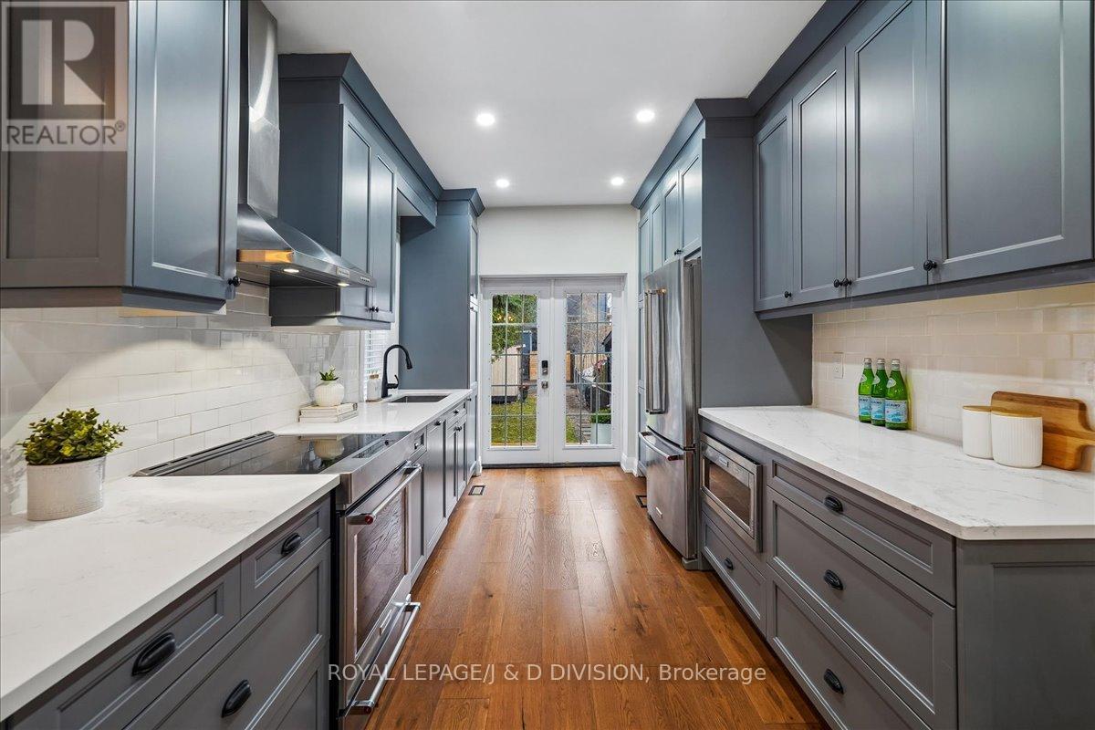 159 Ranleigh Avenue, Toronto, Ontario  M4N 1X2 - Photo 16 - C12979036