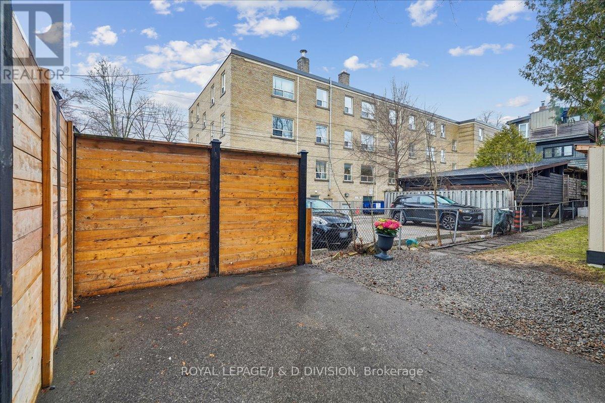 159 Ranleigh Avenue, Toronto, Ontario  M4N 1X2 - Photo 36 - C12979036