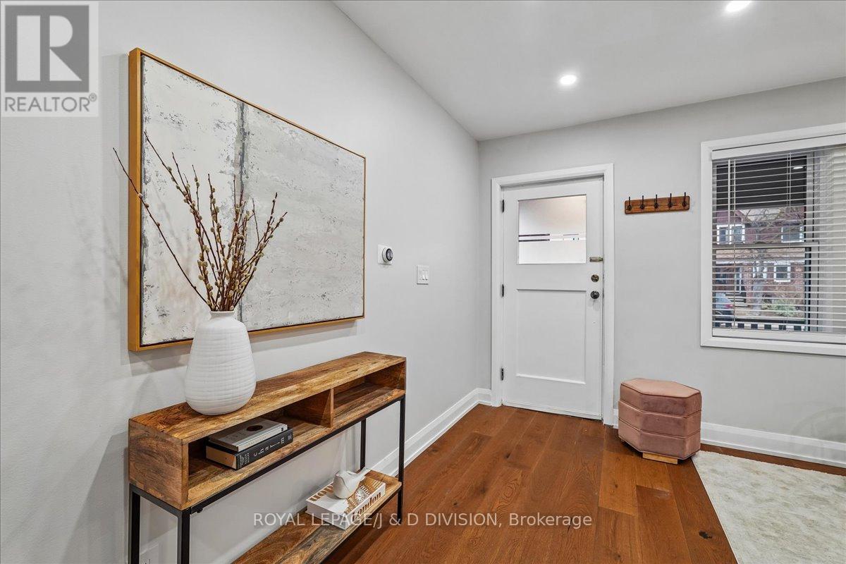 159 Ranleigh Avenue, Toronto, Ontario  M4N 1X2 - Photo 6 - C12979036