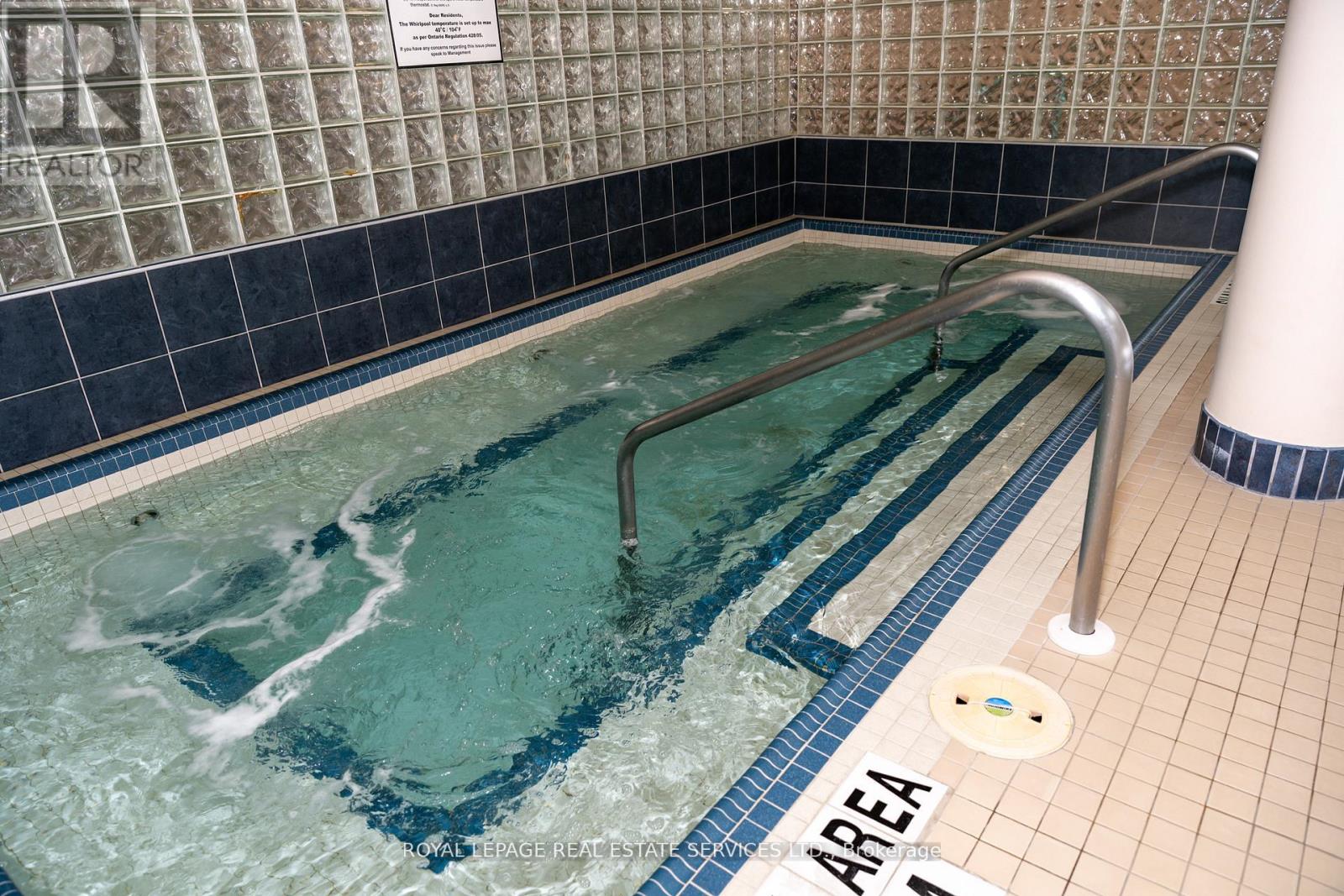 212 - 7 Concorde Place, Toronto, Ontario  M3C 3N4 - Photo 21 - C12979050