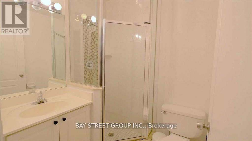 1217 - 28 Sommerset Way, Toronto, Ontario  M2N 6W7 - Photo 12 - C12979164