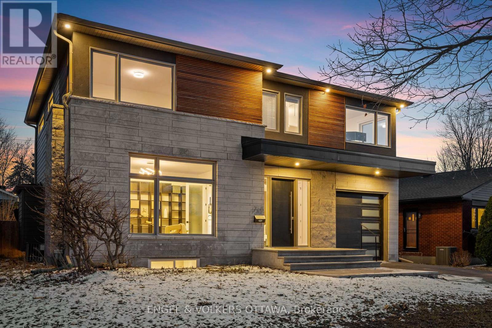 736 SHERBOURNE ROAD, Ottawa, Ontario