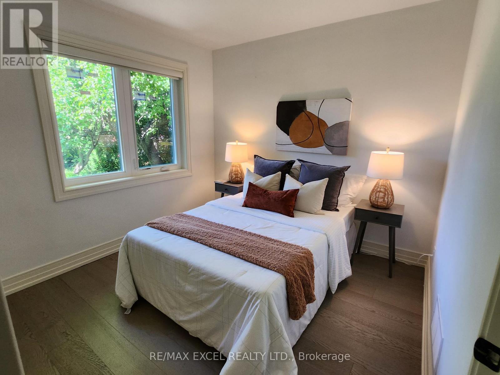 Main - 6 Glaive Drive, Toronto, Ontario  M1P 1X6 - Photo 11 - E12979058