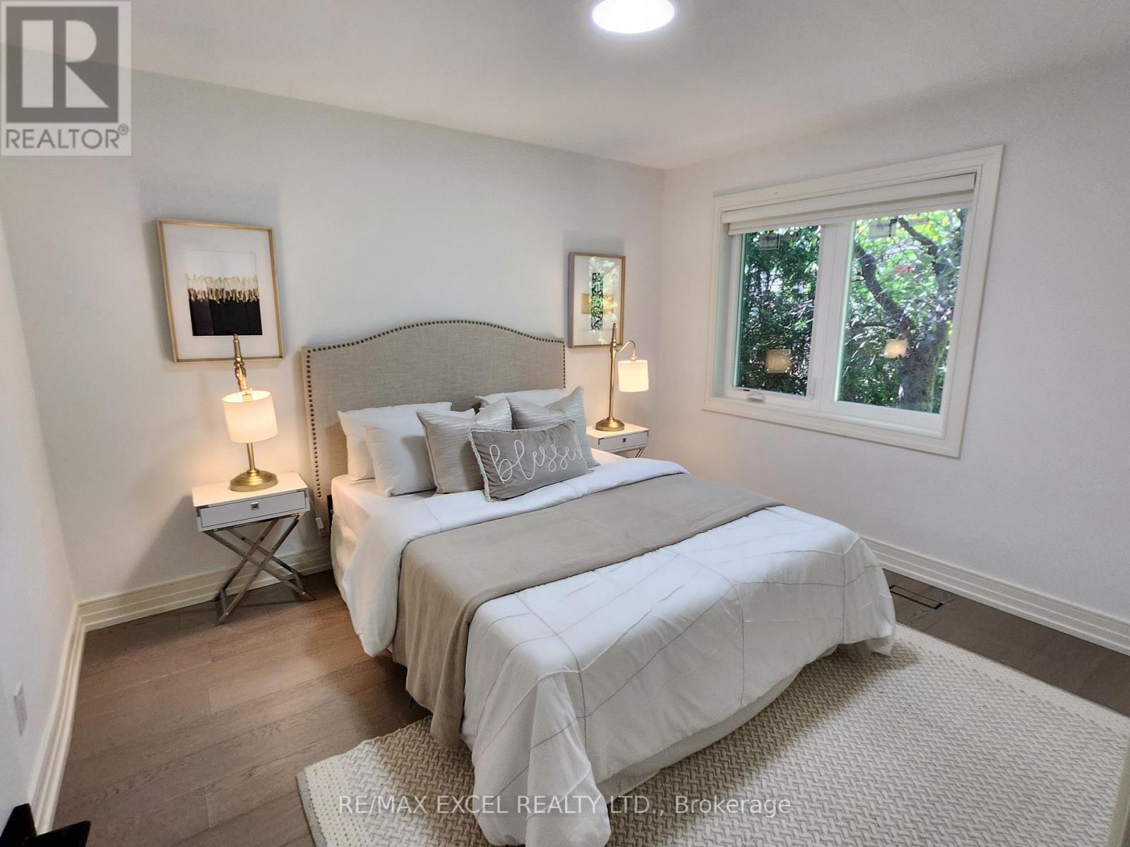 Main - 6 Glaive Drive, Toronto, Ontario  M1P 1X6 - Photo 12 - E12979058