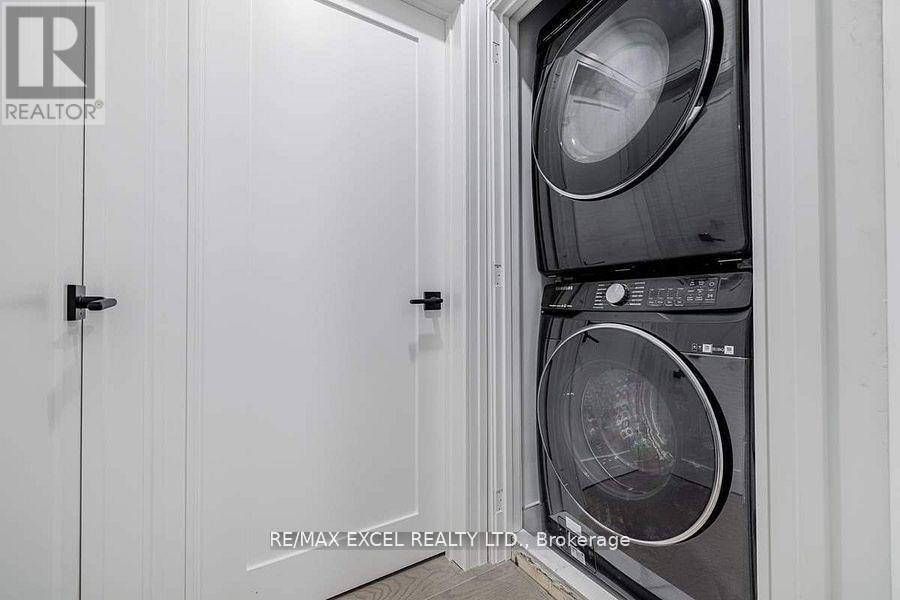 Main - 6 Glaive Drive, Toronto, Ontario  M1P 1X6 - Photo 14 - E12979058