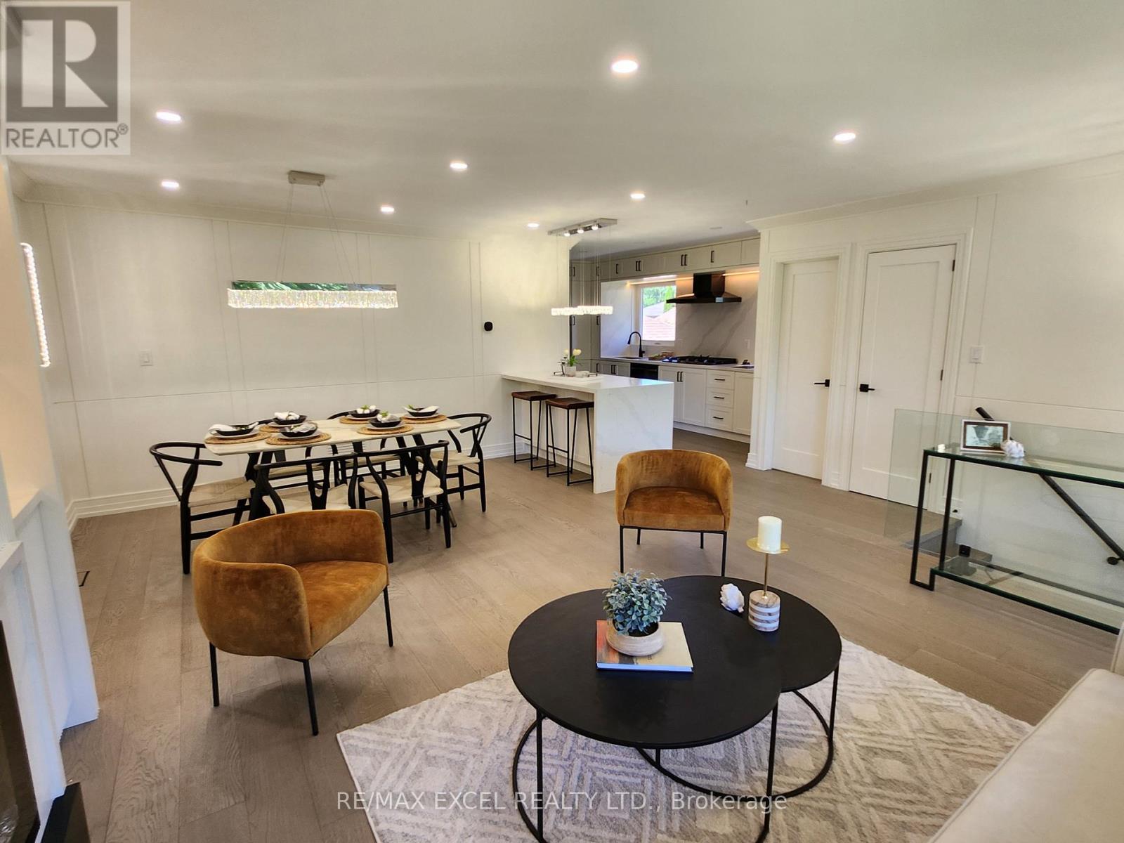 Main - 6 Glaive Drive, Toronto, Ontario  M1P 1X6 - Photo 8 - E12979058