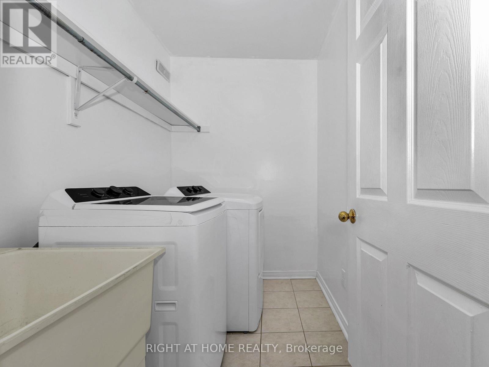 162 Bayly Street W, Ajax, Ontario  L1S 0C3 - Photo 13 - E12979150