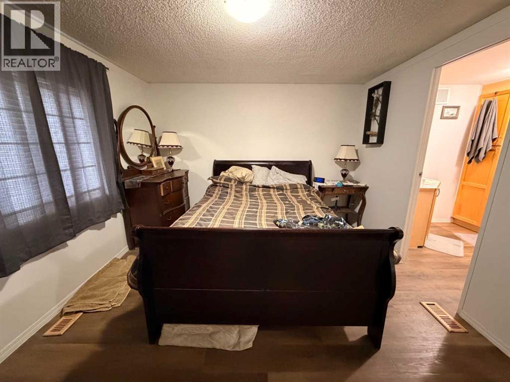 5403 42 Avenue S, Taber, Alberta  T1G 1C1 - Photo 5 - A2286423