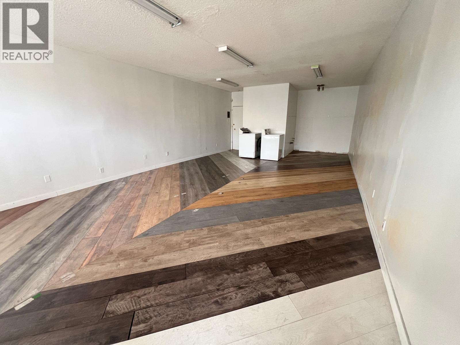 3491-3493 Kingsway, Vancouver, British Columbia  V5R 5L5 - Photo 1 - C8077190