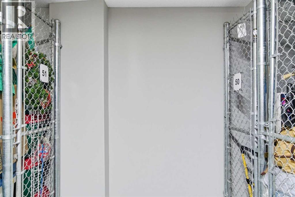 2208, 33 Carringham Gate Nw, Calgary, Alberta  T3P 2H6 - Photo 42 - A2285927