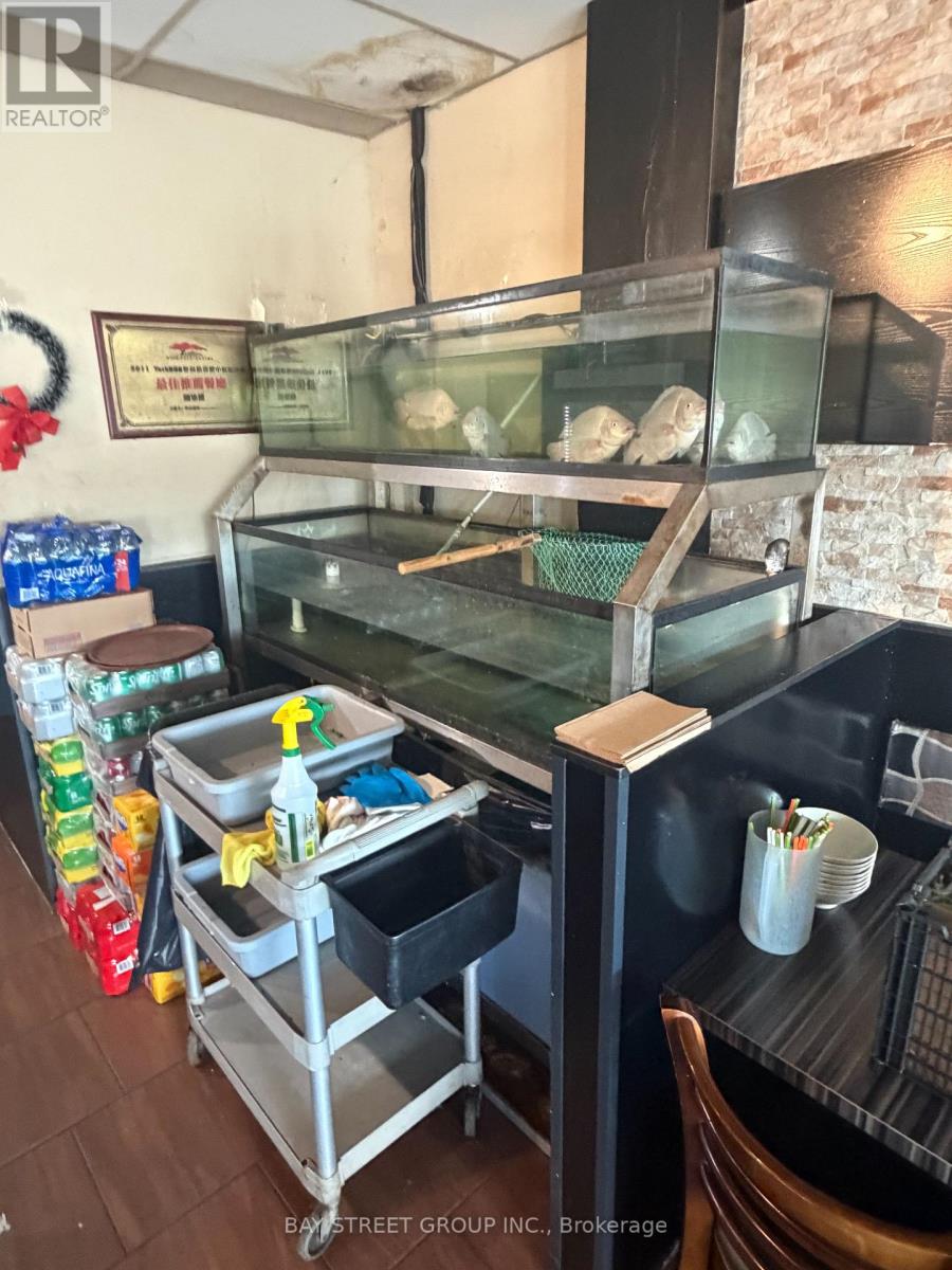 1 - 324 Highway 7 E, Richmond Hill, Ontario  L4B 1A6 - Photo 11 - N12979014