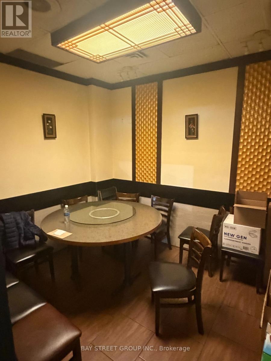 1 - 324 Highway 7 E, Richmond Hill, Ontario  L4B 1A6 - Photo 5 - N12979014