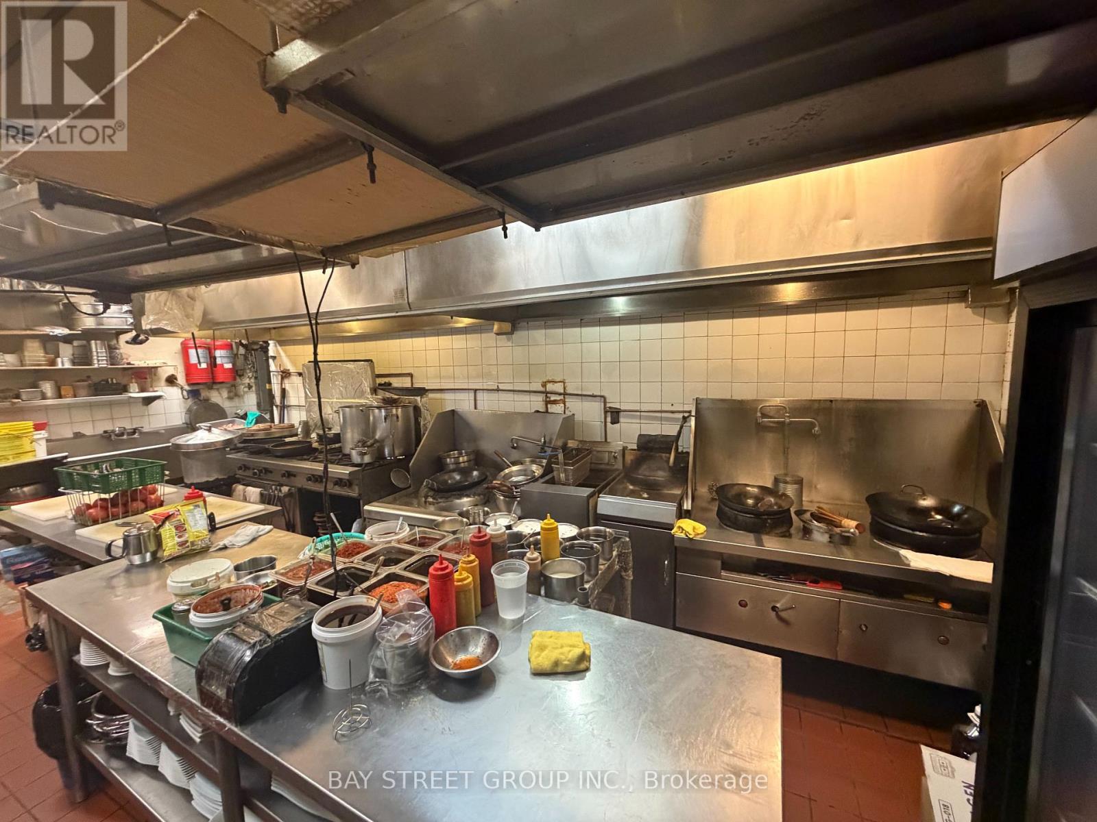 1 - 324 Highway 7 E, Richmond Hill, Ontario  L4B 1A6 - Photo 8 - N12979014