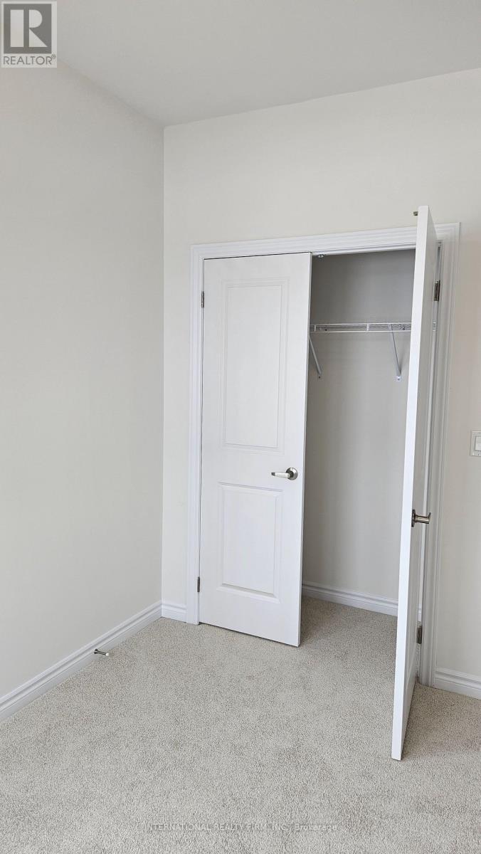 146 Wascana Road, Vaughan, Ontario  L4H 5G9 - Photo 4 - N12979018