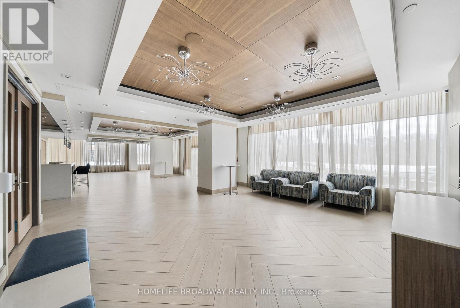 302 - 15 Water Walk Drive, Markham, Ontario  L6G 0G2 - Photo 32 - N12979022