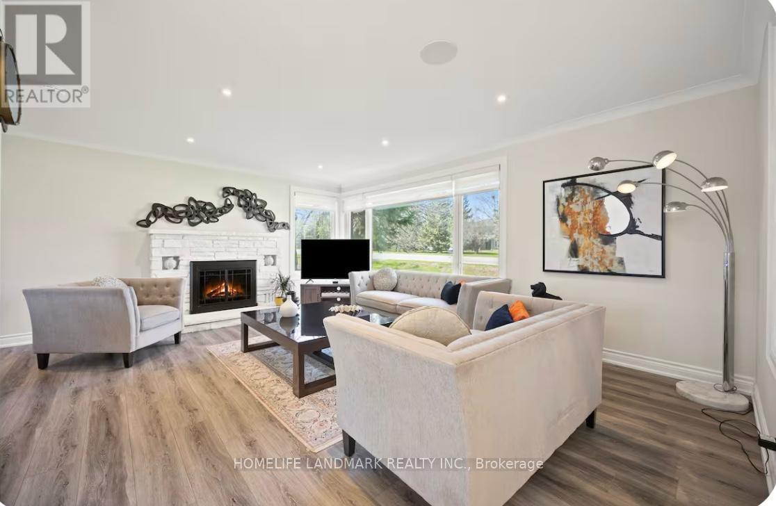 1739 Mount Albert Road, East Gwillimbury (Sharon), Ontario  L0G 1V0 - Photo 10 - N12979088