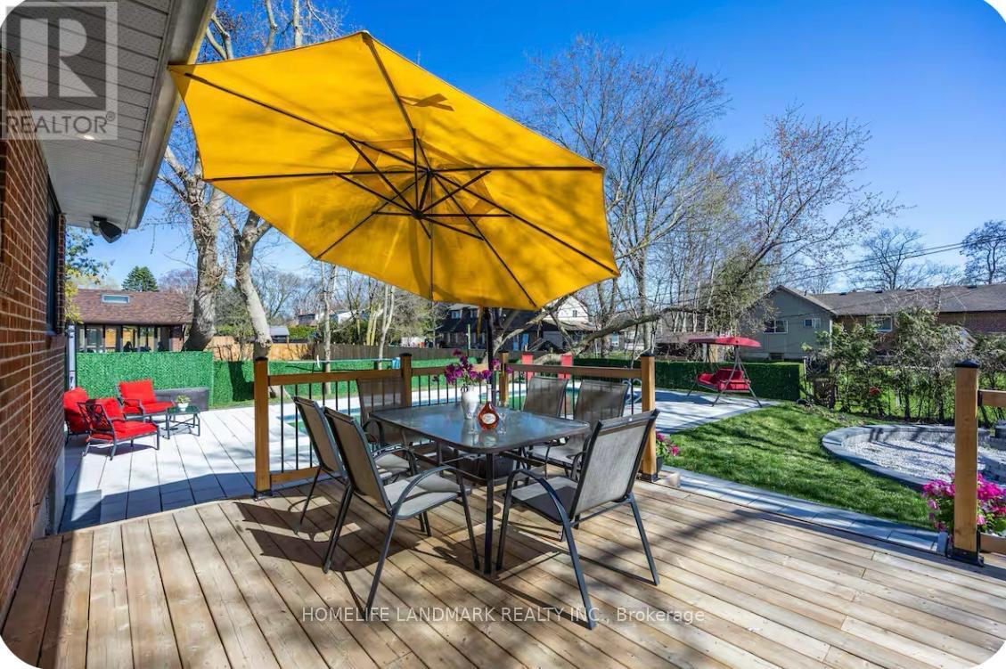 1739 Mount Albert Road, East Gwillimbury (Sharon), Ontario  L0G 1V0 - Photo 33 - N12979088