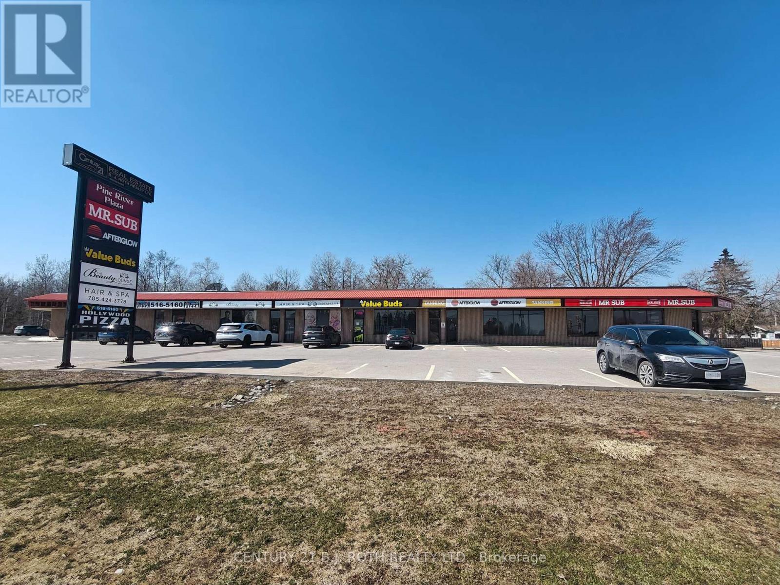 Unit 2 - 4 Pine River Road, Essa, Ontario  L0M 1B2 - Photo 4 - N12979106