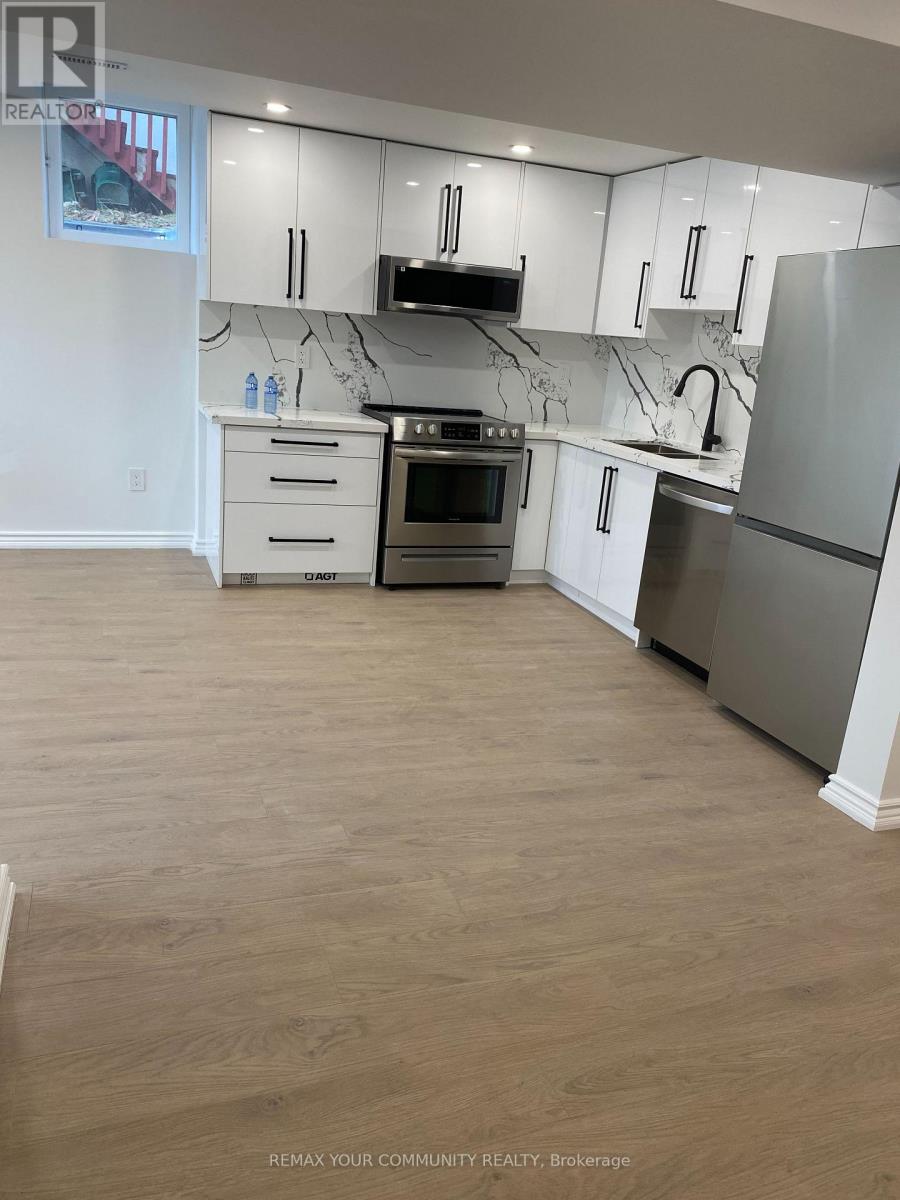 Basement - 134 B Kemano Road, Aurora, Ontario  L4G 4P9 - Photo 2 - N12979124