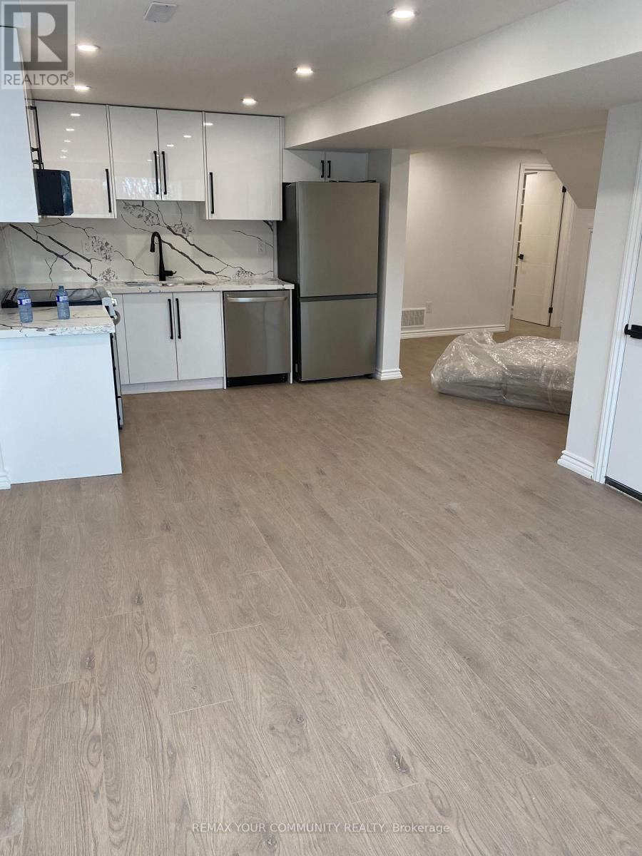 Basement - 134 B Kemano Road, Aurora, Ontario  L4G 4P9 - Photo 3 - N12979124