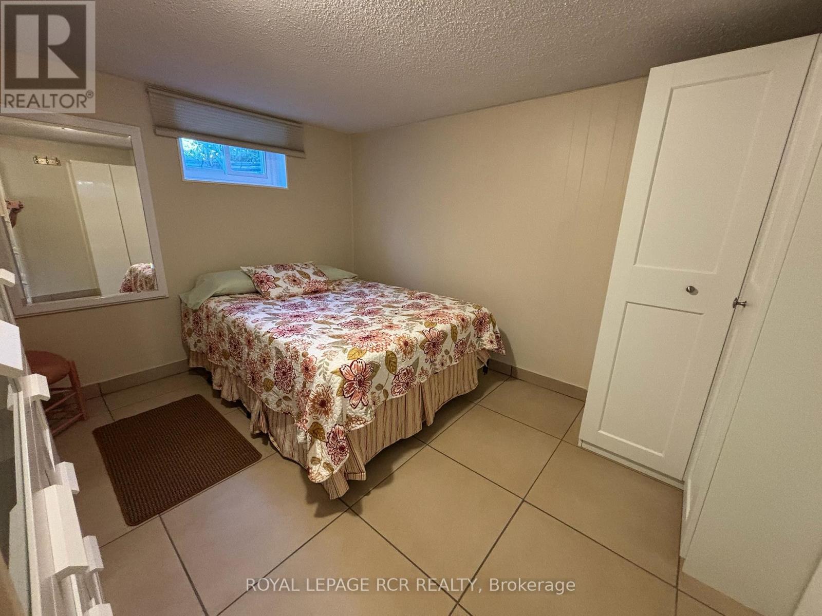 1049 Elgin Street, Newmarket, Ontario  L3Y 3C3 - Photo 23 - N12979138