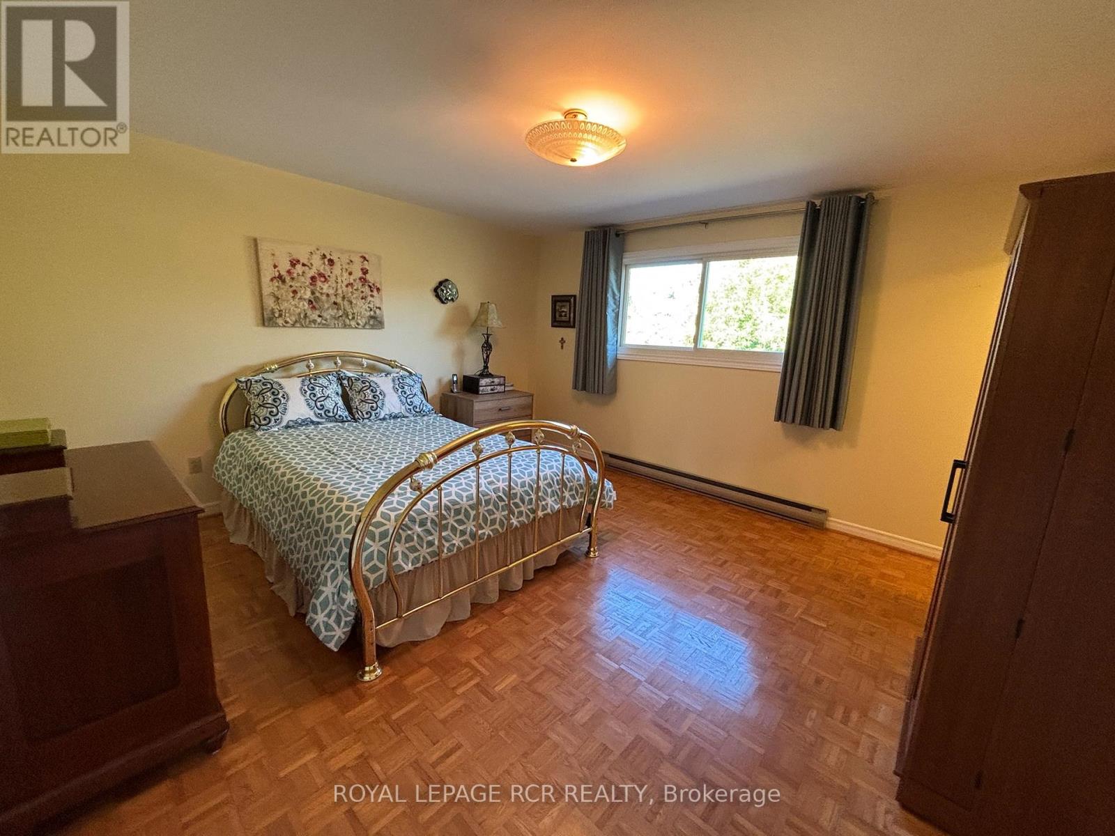 1049 Elgin Street, Newmarket, Ontario  L3Y 3C3 - Photo 8 - N12979138