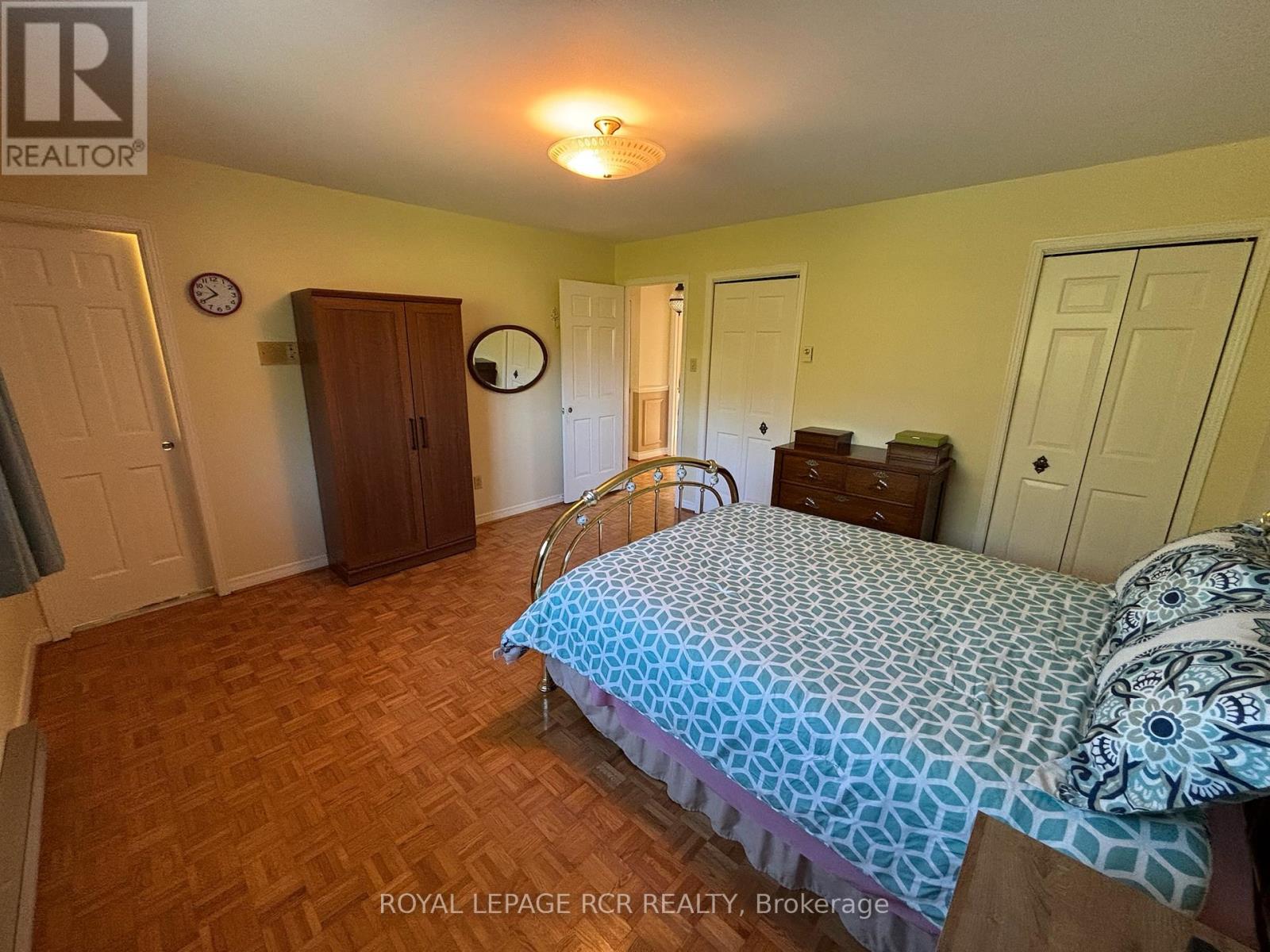 1049 Elgin Street, Newmarket, Ontario  L3Y 3C3 - Photo 9 - N12979138