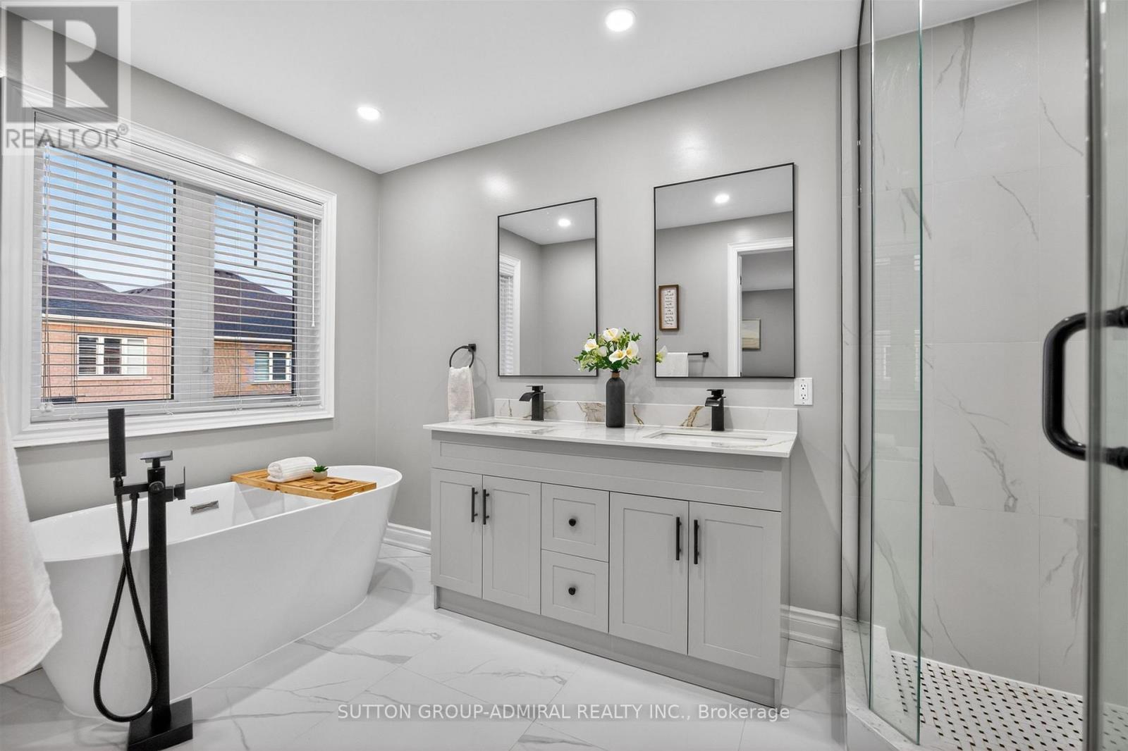 19 Kettle Valley Trail, King, Ontario  L7B 0N3 - Photo 26 - N12979170