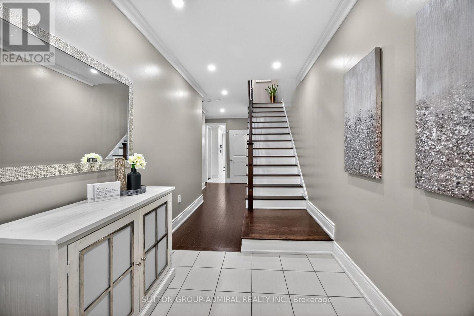 19 Kettle Valley Trail, King, Ontario  L7B 0N3 - Photo 6 - N12979170