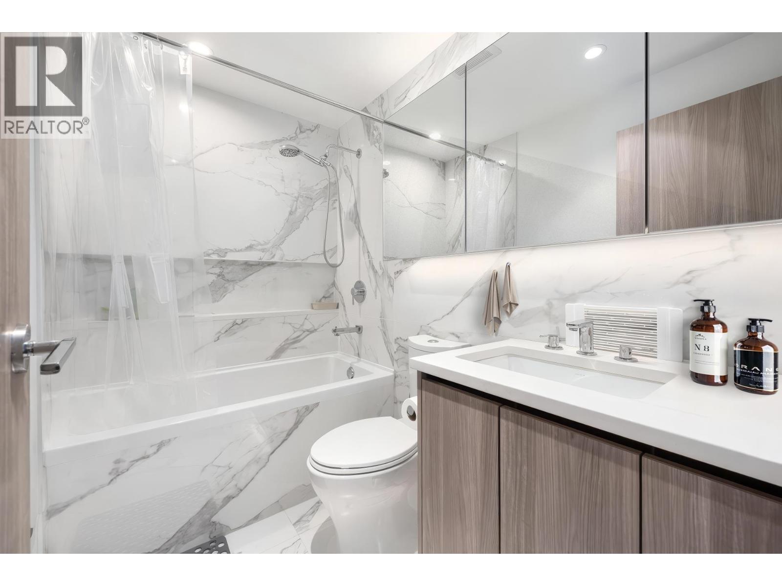 1306 8611 Hazelbridge Way, Richmond, British Columbia  V6X 0W8 - Photo 5 - R3107339