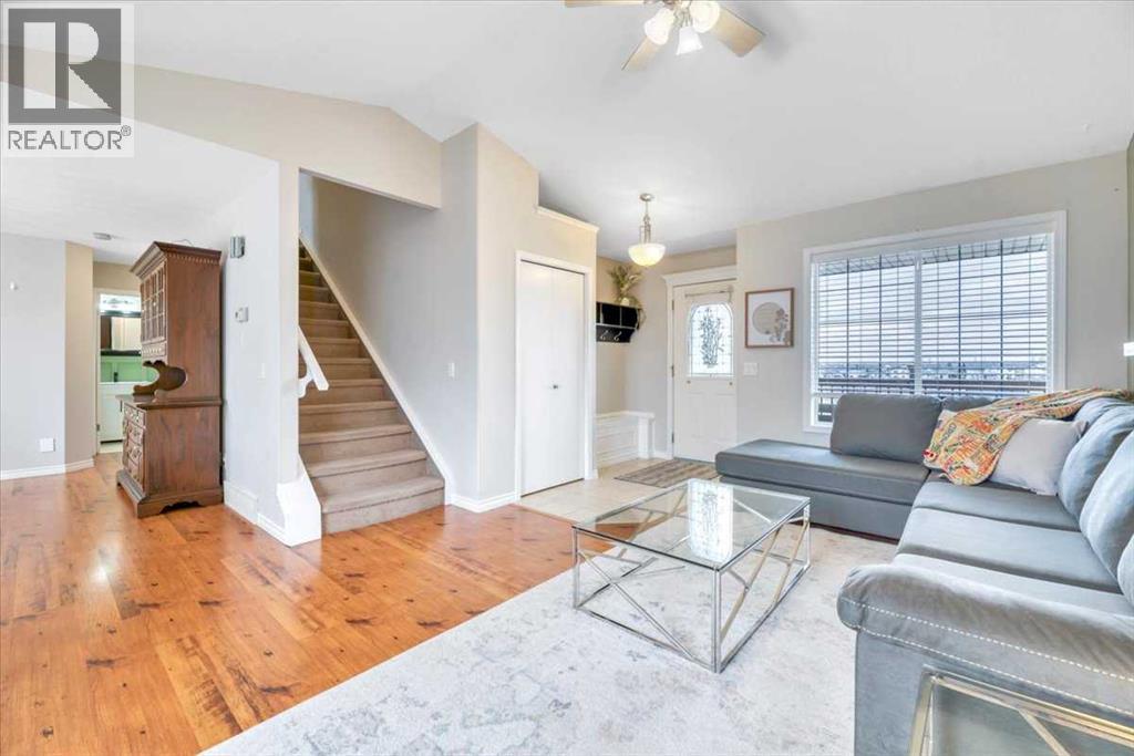 90 Parklane Drive, Strathmore, Alberta  T1P 1R2 - Photo 19 - A2296466